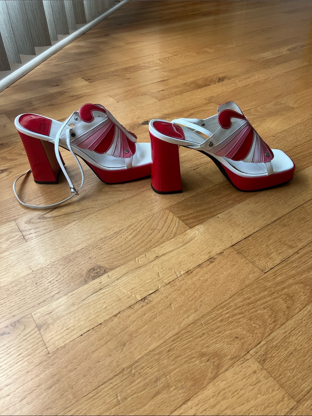 Jeffrey Campbell Pink & Red Patent Leather Monarch Butterfly Sandals - Picture 6 of 8